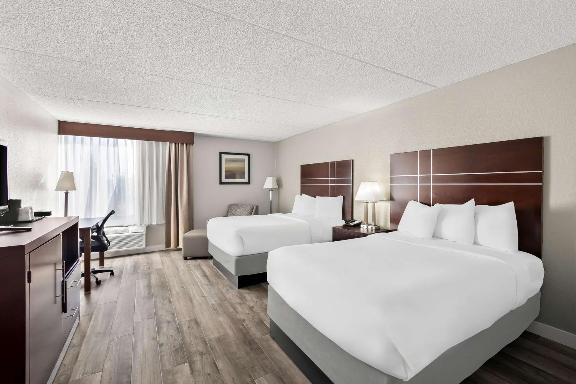 Best Western Luxbury Inn Fort Wayne Exterior photo